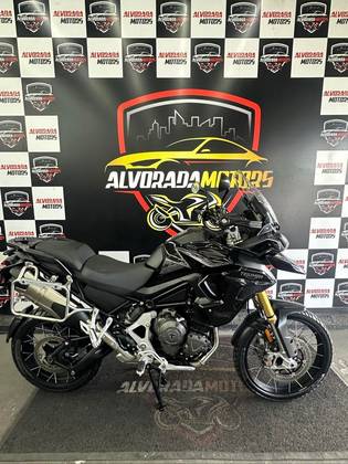 TRIUMPH TIGER 1200 BLACK EDITION TRIUMPH TIGER 1200 BLACK EDITION